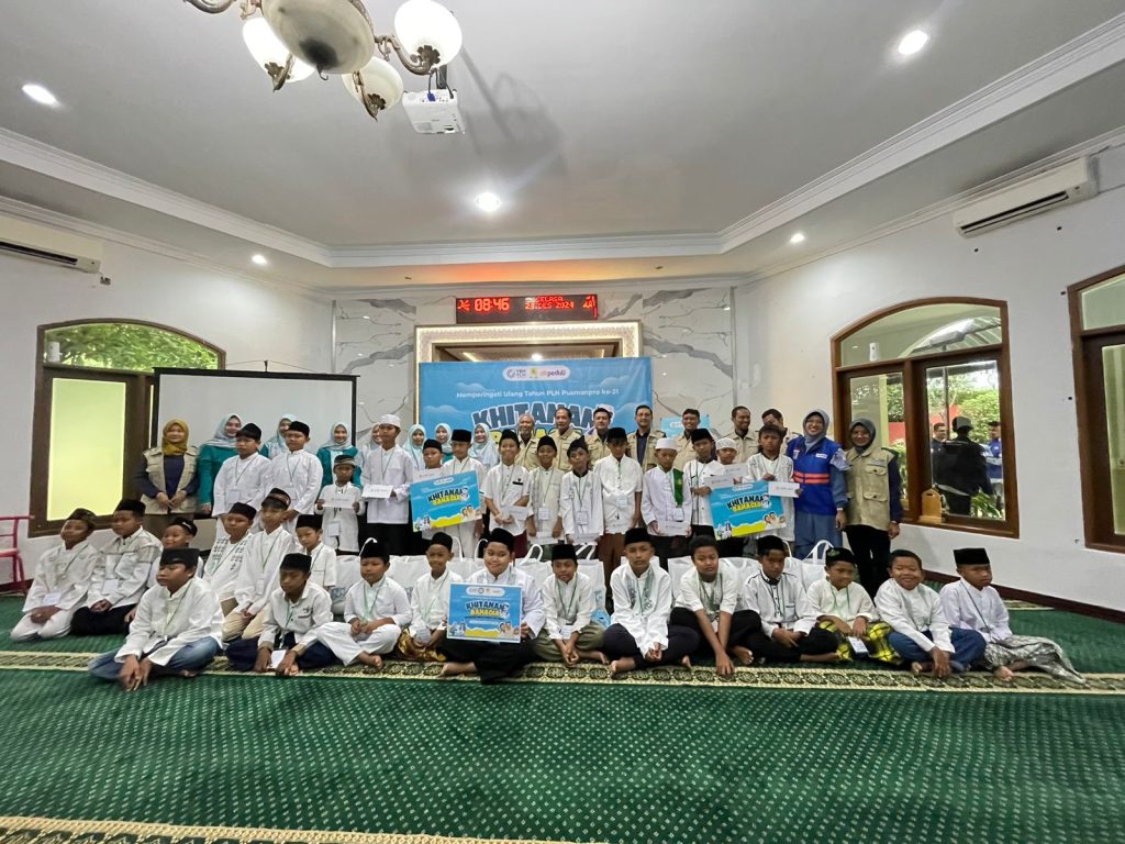 khitan massal DT Peduli PLN