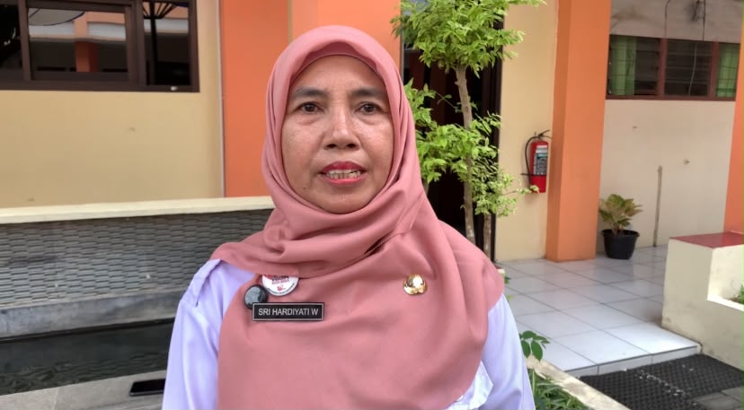 Sri Hardiyati SMPN 38
